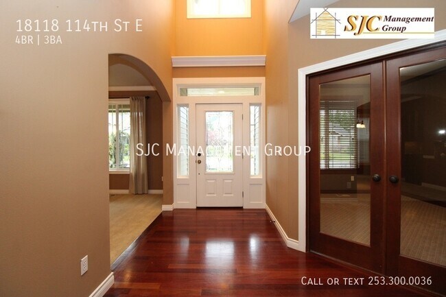 Foto del edificio - Beautiful four bedroom home in Bonney Lake...