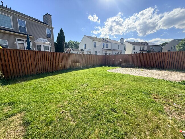 Building Photo - 235 Eisenhower Ct