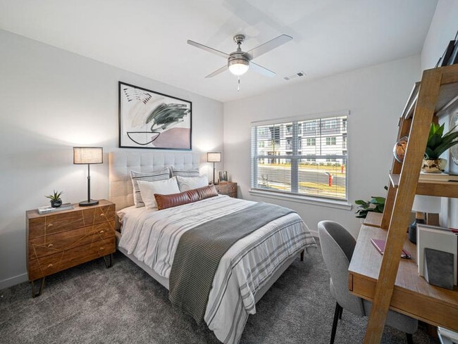 Building Photo - Emblem Mill Road