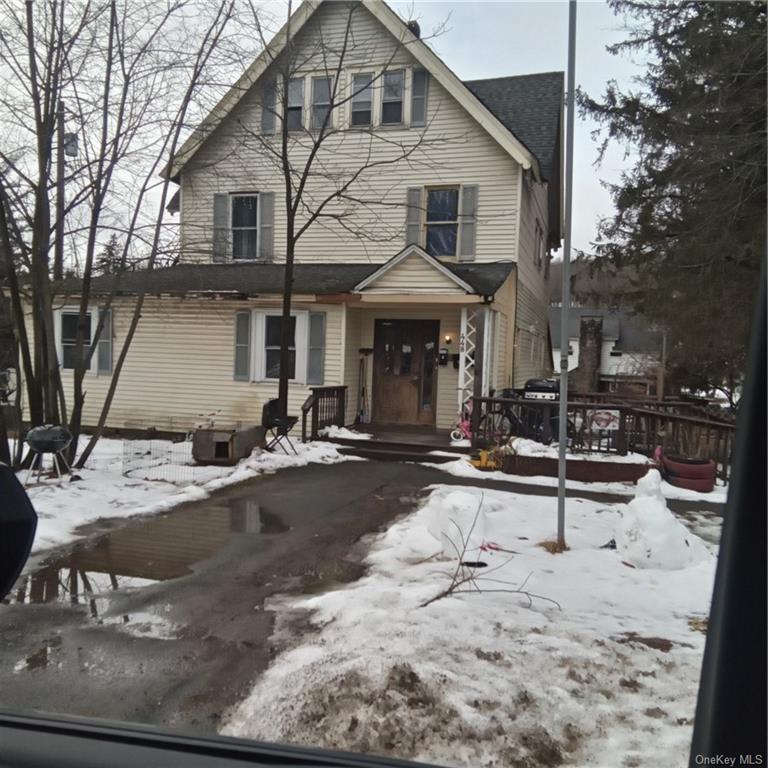 Primary Photo - 448 N Main St