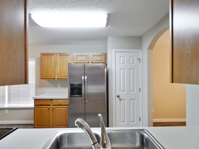 Building Photo - 2743 Cold Creek Blvd