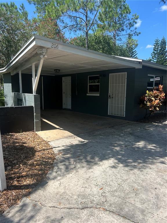 Foto principal - 206 N Cypress Way