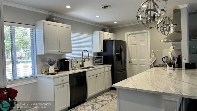 Foto del edificio - 801 SE 14th St