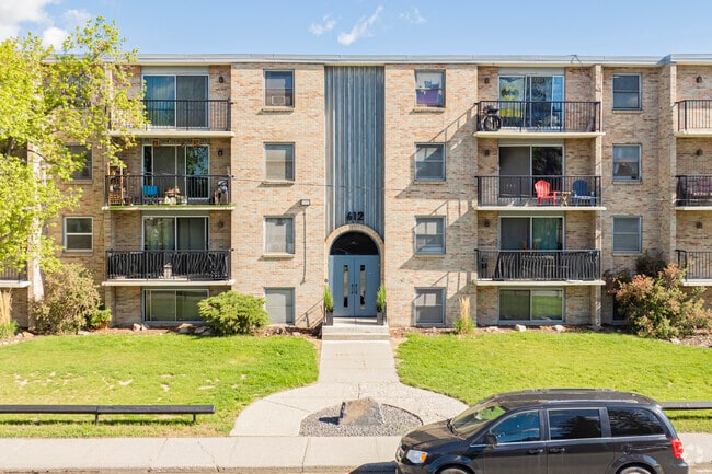 Photo du bâtiment - Chinook Meadows Apartments