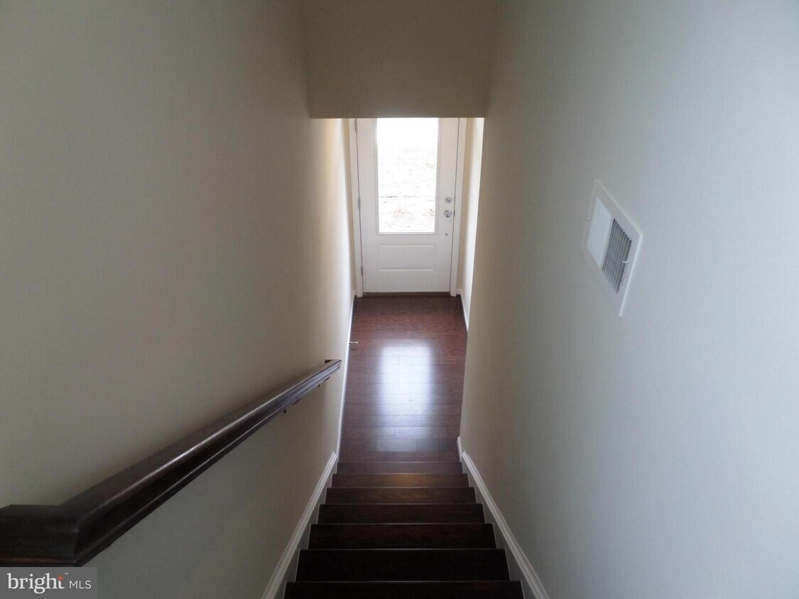 6634 Bartrams Forest Ln, Haymarket, VA 20169 Townhome Rentals in