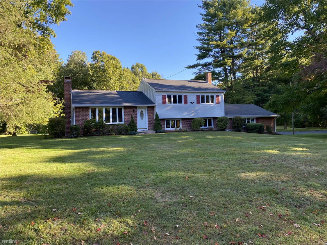 Primary Photo - 3 br, 1.5 bath House - 509 County Rd