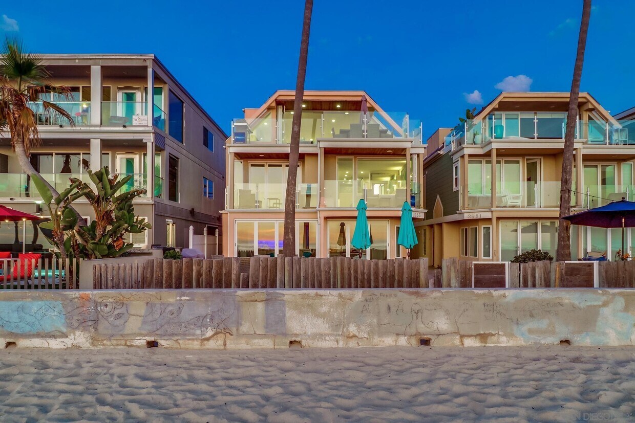 Primary Photo - 2985 Ocean Front Walk