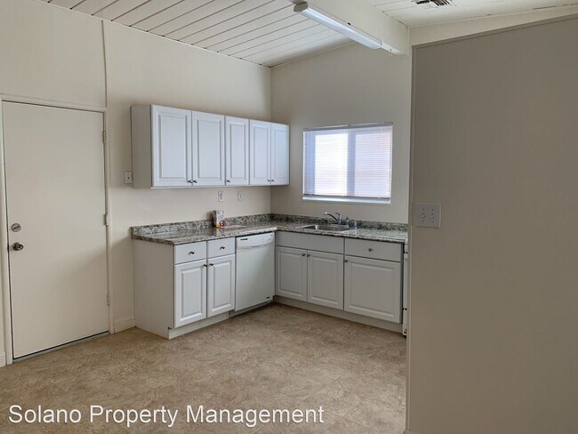 Building Photo - 3 br, 2 bath House - 348 Grape