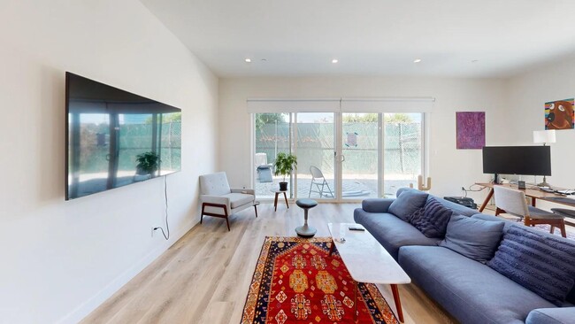 Foto del edificio - 2026 Federal Ave