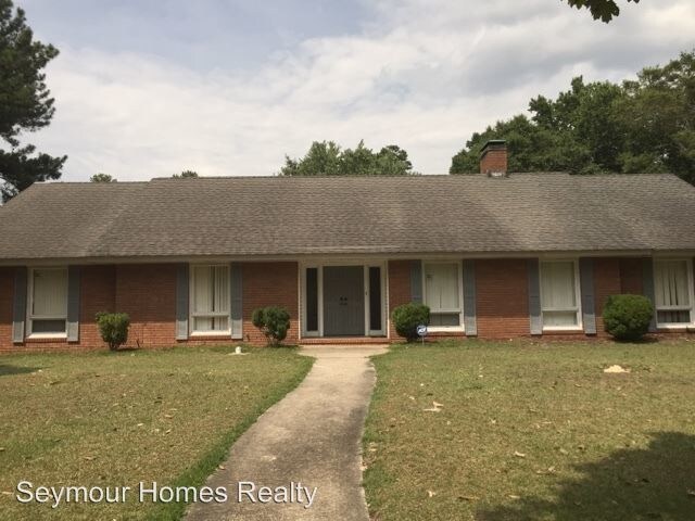 Foto del edificio - 4 br, 2.5 bath House - 303 Pineland Drive