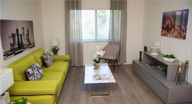 Building Photo - Eden at Liberty Square