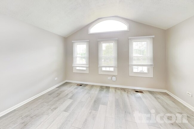 Building Photo - 2513 Ruth Fitzgerald Dr