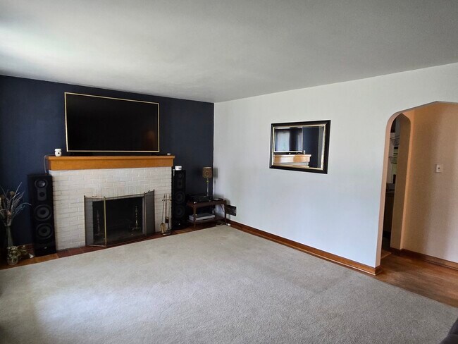 Foto del edificio - 14558 Turner Ave