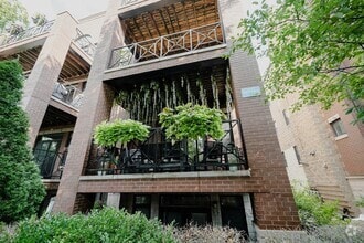 Building Photo - 4543 Malden St