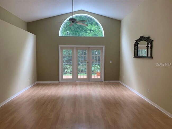 Building Photo - 29703 Birds Eye Dr