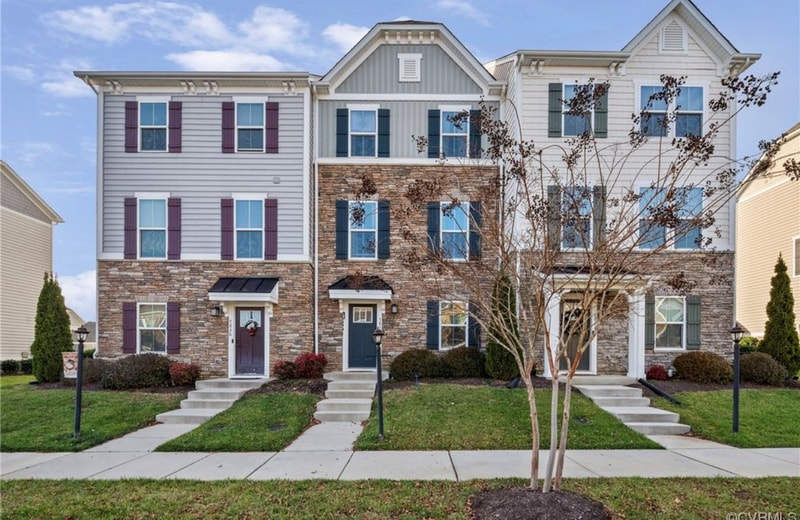 Primary Photo - 7832 Mint Ln