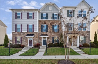 Building Photo - 7832 Mint Ln