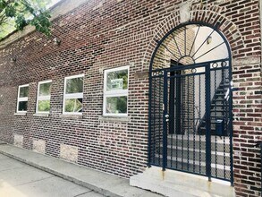 Building Photo - 1835 S Loomis St