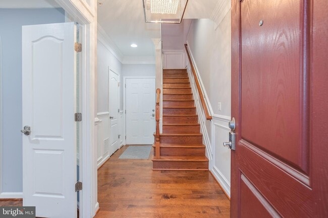 Photo - 704 Quayside Ct Townhome