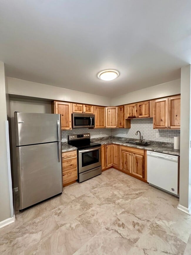 Foto del edificio - Charming 2 Bedroom Townhouse in New Market