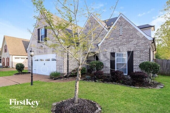 Building Photo - 9570 Woodland Creek Ln