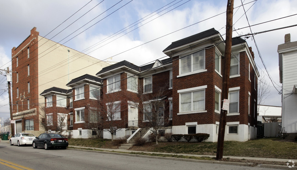 Building Photo - 3216 Brotherton Rd