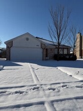 Building Photo - 3801 W Hartford St
