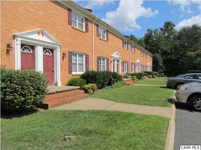 Foto del edificio - 44 Fawn Lake Ln
