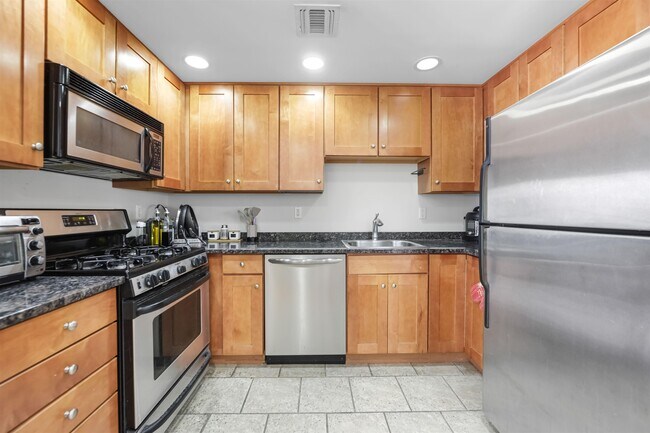 Foto del edificio - 920 Jefferson St