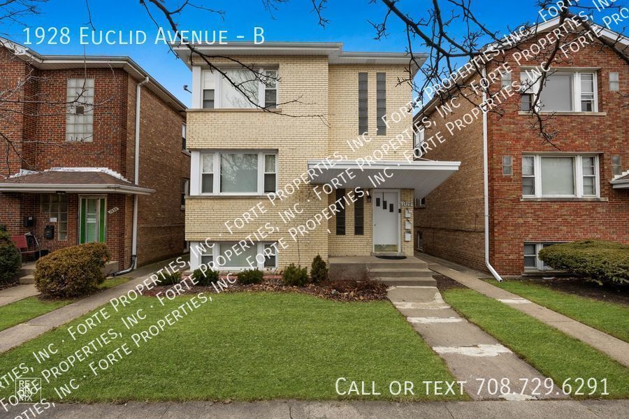 1928 Euclid Ave Unit B, Berwyn, IL 60402 - Room For Rent In Berwyn, IL ...