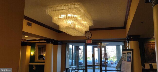 Building Photo - 3100 N Leisure World Blvd