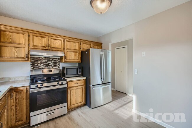 Foto del edificio - 8301 Thomas Ave N