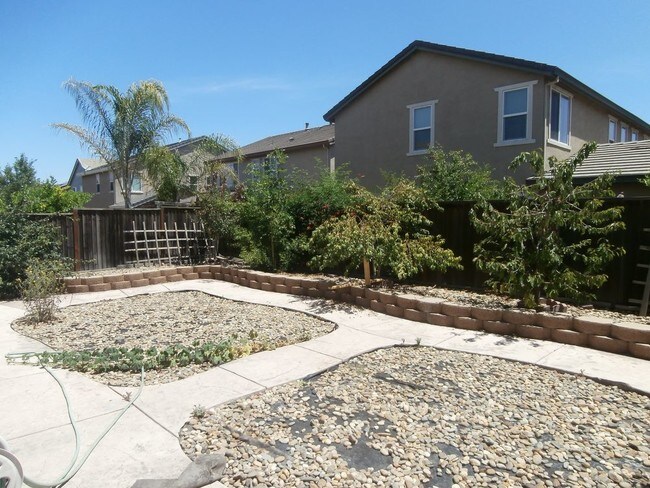 Building Photo - 10110 Bay Harbor Dr