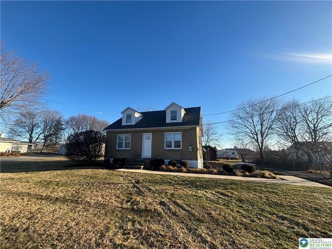 Building Photo - 6450 Sullivan Trail