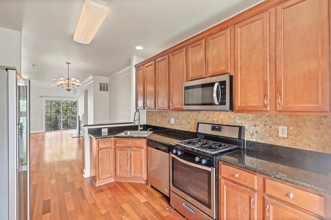 Building Photo - 54 Mallard Pl