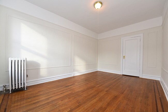 Building Photo - 3150 33rd St