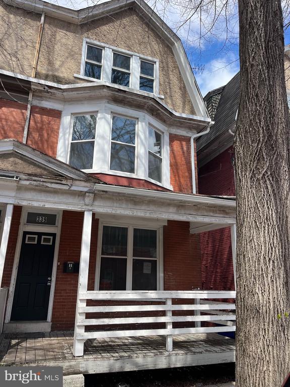 Foto principal - 339 Chestnut St