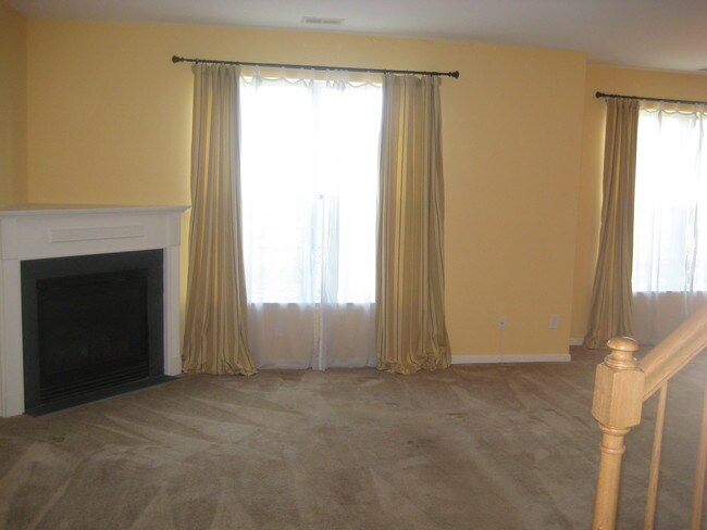 Building Photo - 39 Swing Bridge Ln