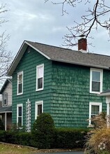 Building Photo - 305 Steuben St