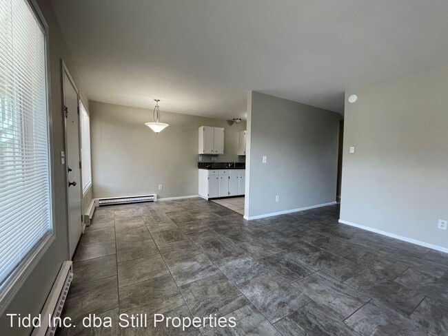 Building Photo - 1 br, 1 bath House - 10 S Cove, Unit 31