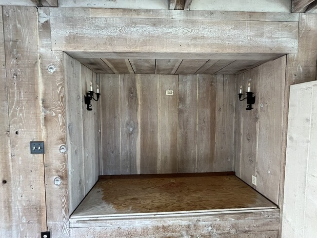 Foto del edificio - 1551 San Lucas St