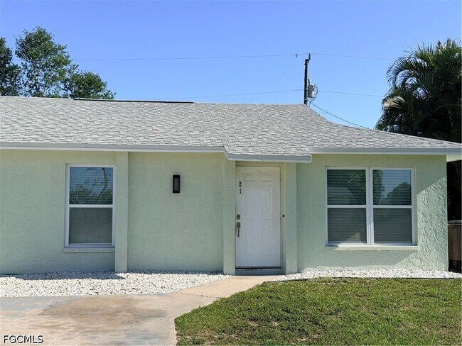 Building Photo - 321 SW 17th St