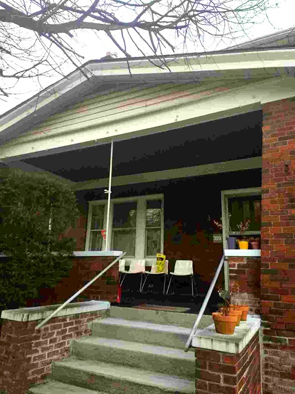Building Photo - 3001 Knowlson Ave
