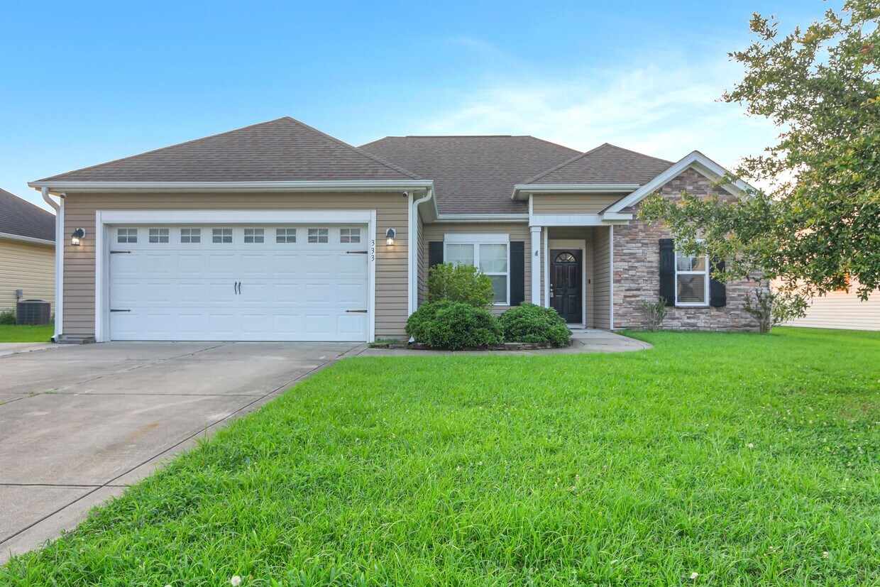 Foto principal - 333 Kingston Rd