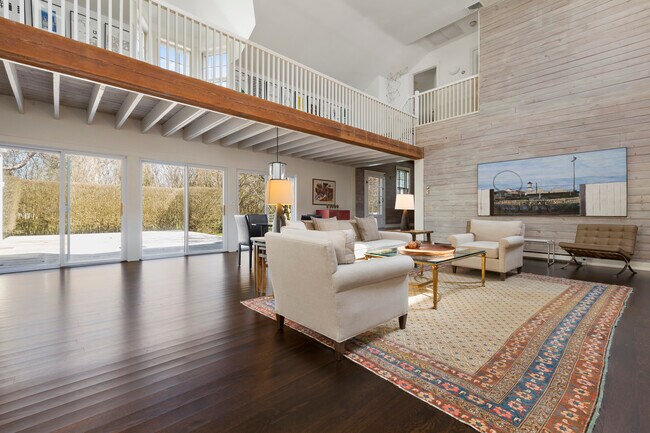 Building Photo - 470 Captains Neck Ln