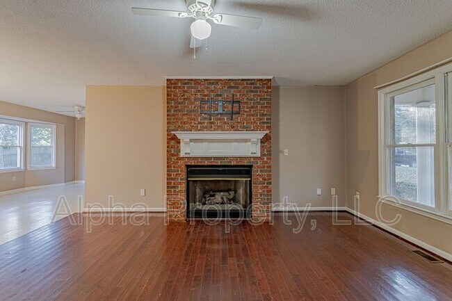 Foto del edificio - 514 Greenville St