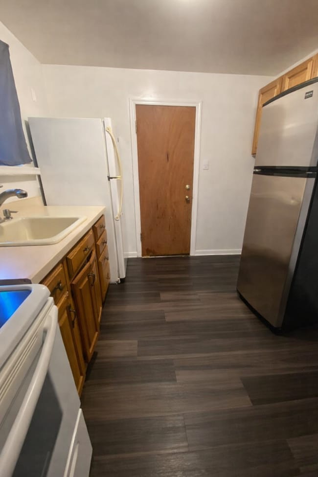 Foto del edificio - 3458 N Bodine St