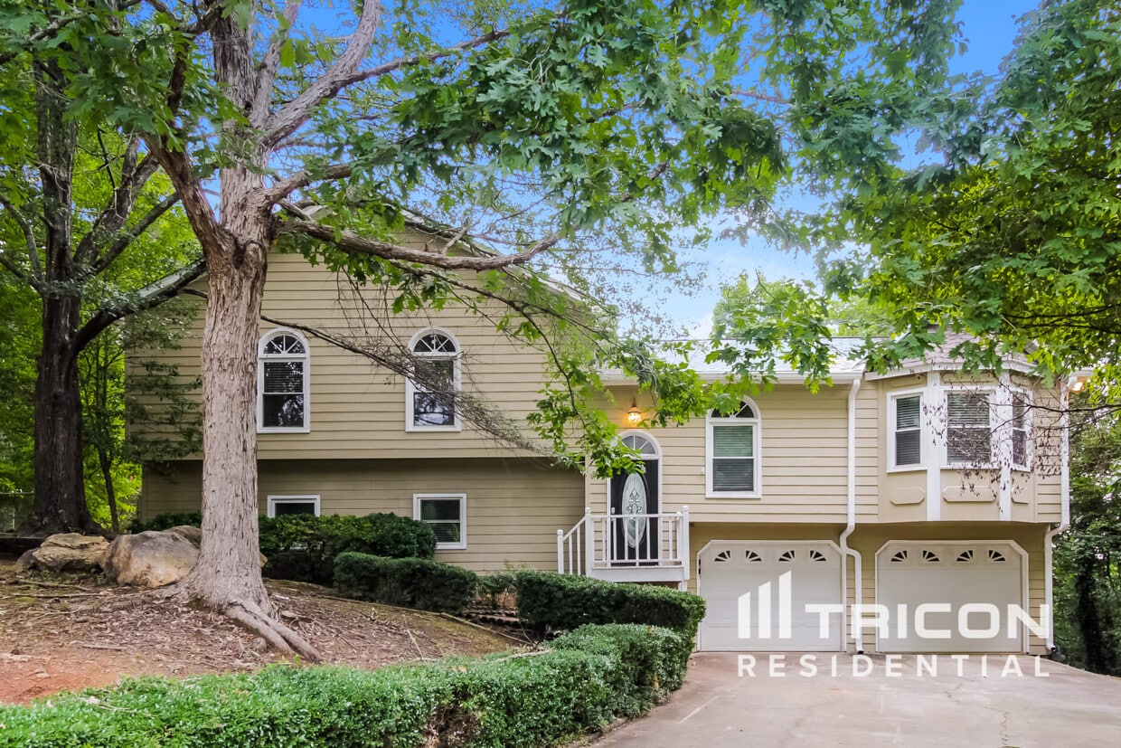 705 Brook Cove Woodstock GA House for Rent in Woodstock, GA