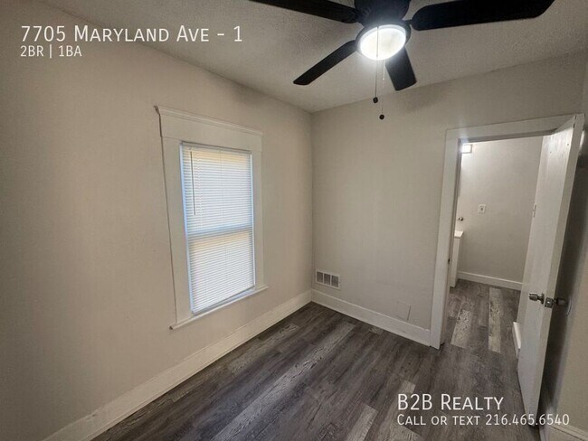 Foto del edificio - 7705 Maryland Ave