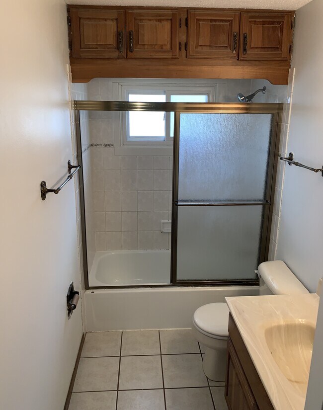 Foto del edificio - 2826 Magnolia Dr